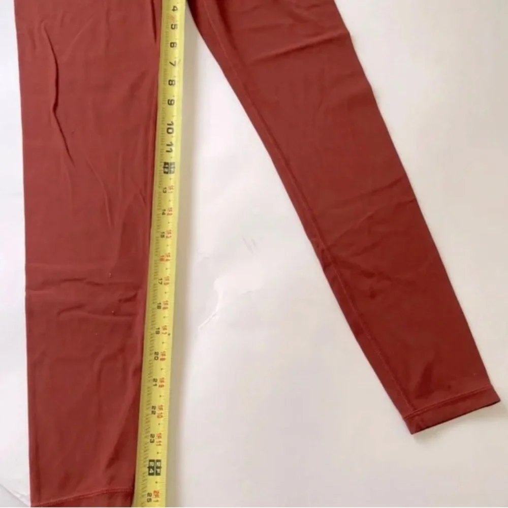 ATHLETA -Salutation Stash Tight Size Small - Picture 13 of 14